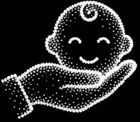 두 손으로 아이를 감싸는 아이콘